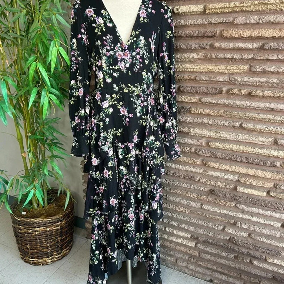 Fourteenth Place Nordstrom Floral Hi Lo Maxi Dress Size Medium - Picture 10 of 10